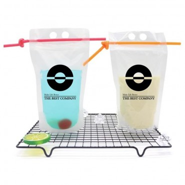 Hand-held closable Zipper Drinking Pouches With Straw